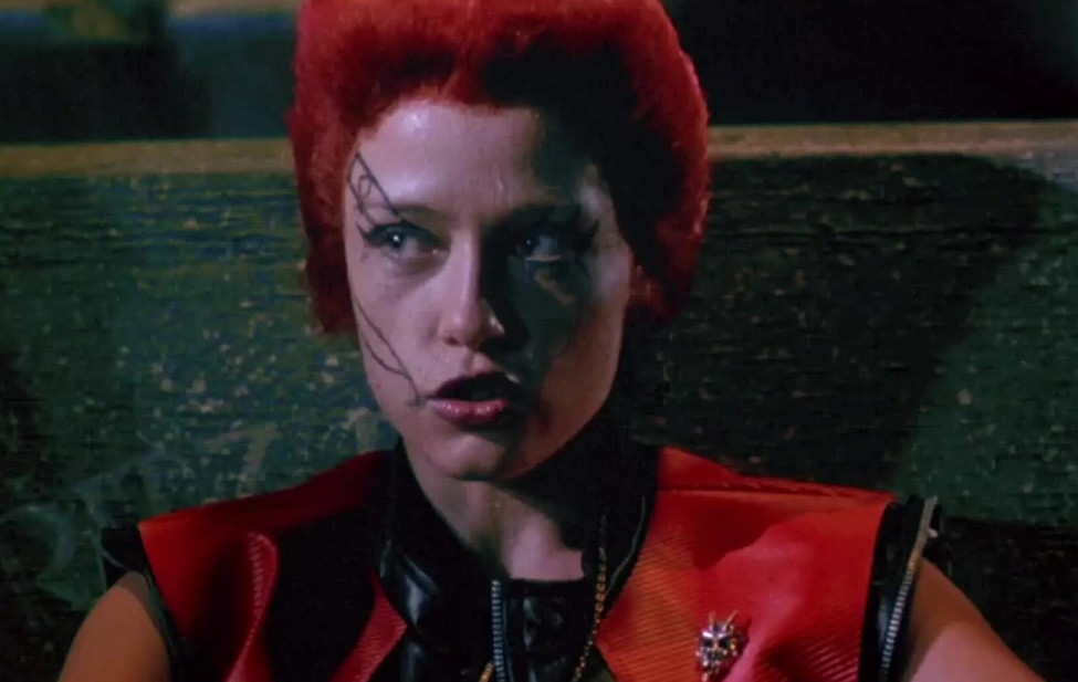 Linnea Quigley in Return of the Living Dead