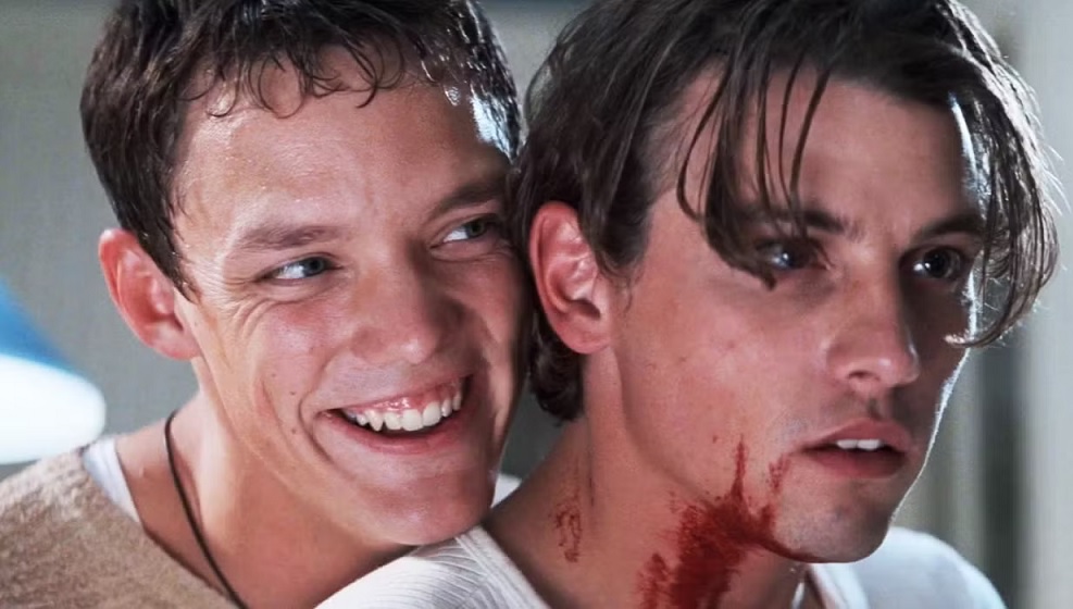Matthew Lillard and Skeet Ulrich in Scream