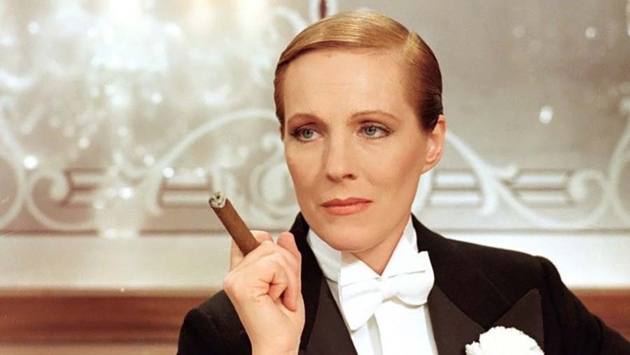 Julie Andrews in Victor-Victoria