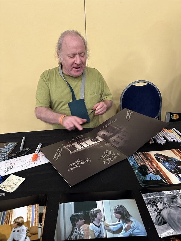 Creature Feature Weekend 10 Halloween star Brian Andrews signing for a fan