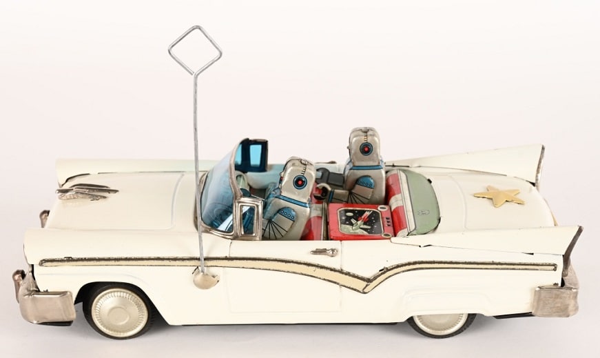 Milestone auction ET tin friction Honeymoon Robot Car