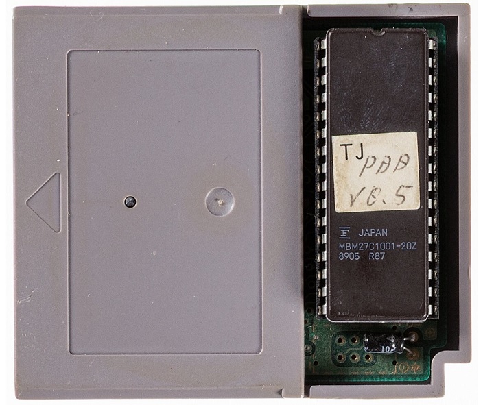 Heritage weekly auction Double Dragon prototype cartridge for Game Boy