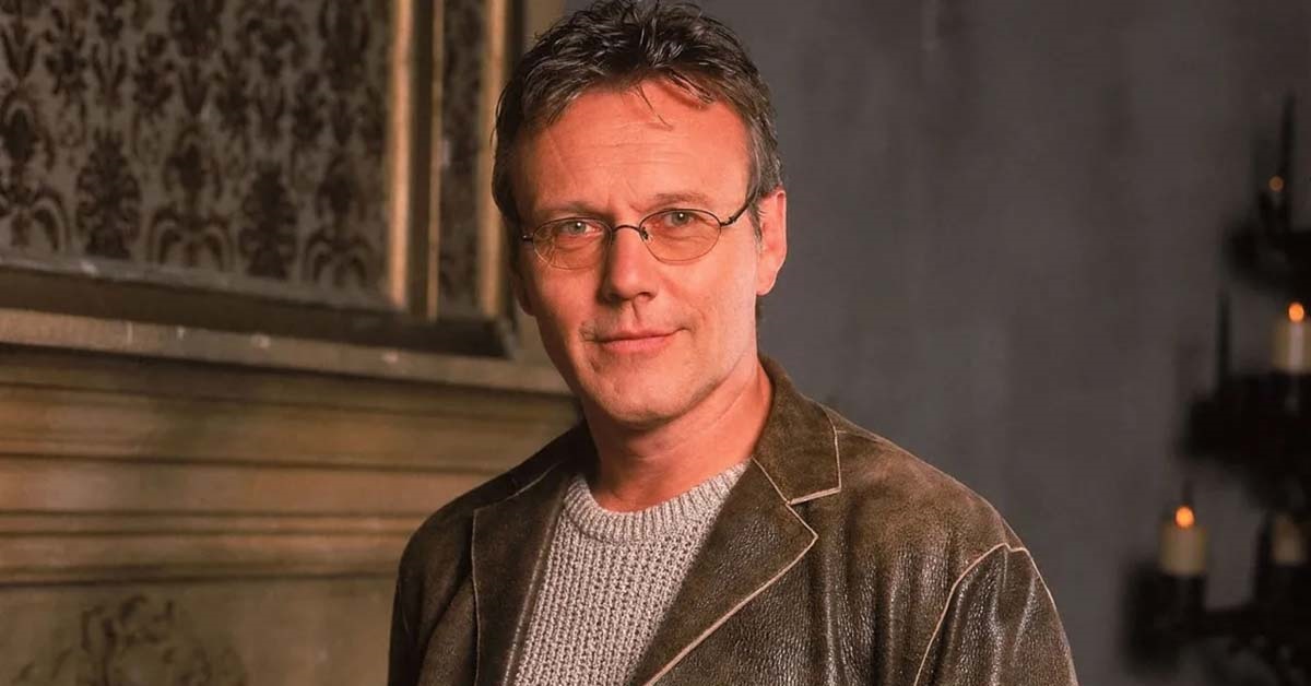 In Memoriam: Anthony Stewart Head