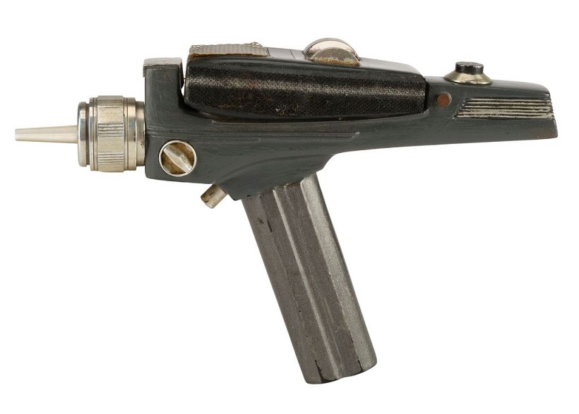 Propstore – Starfleet Type-2 phaser from Star Trek The Original Series