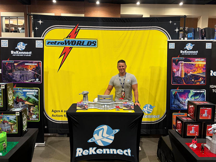 Richard Reinhardt in the ReKennect convention booth