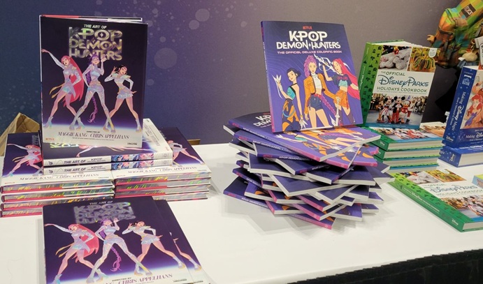 New York Comic Con in Photos Part II 9